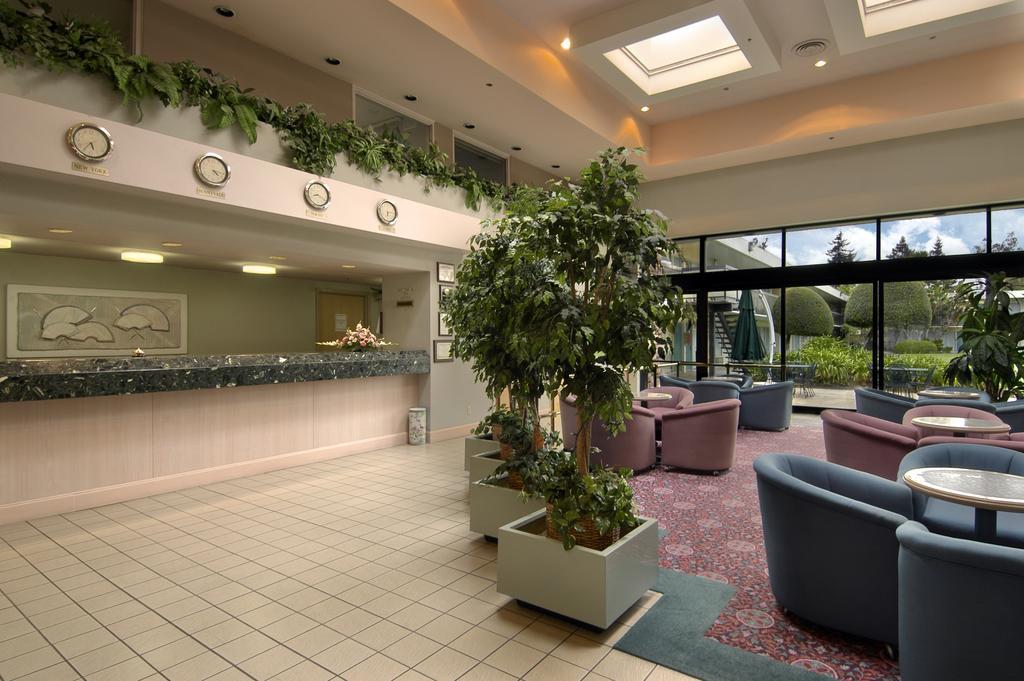 Ramada By Wyndham Sunnyvale/Silicon Valley Eksteriør billede